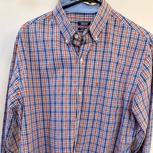 Izod Premium Essentials mens dress shirt, size M.